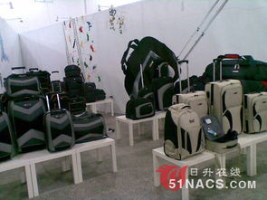 創(chuàng)新引擎 北京服裝學(xué)院新銳49 C創(chuàng)意工廠引領(lǐng)服裝設(shè)計(jì)新風(fēng)潮